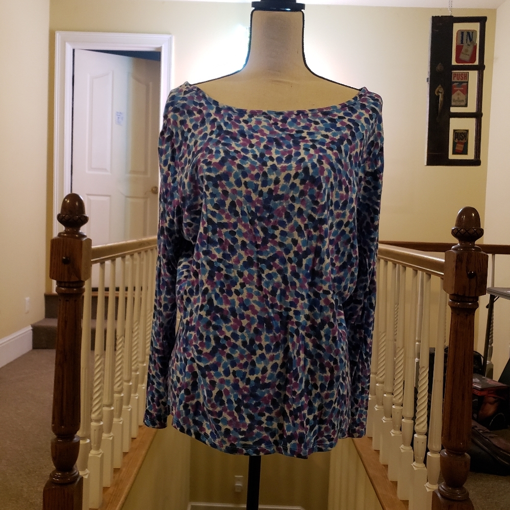 Liz Claiborne Women's Long Sleeve Swoop Neck